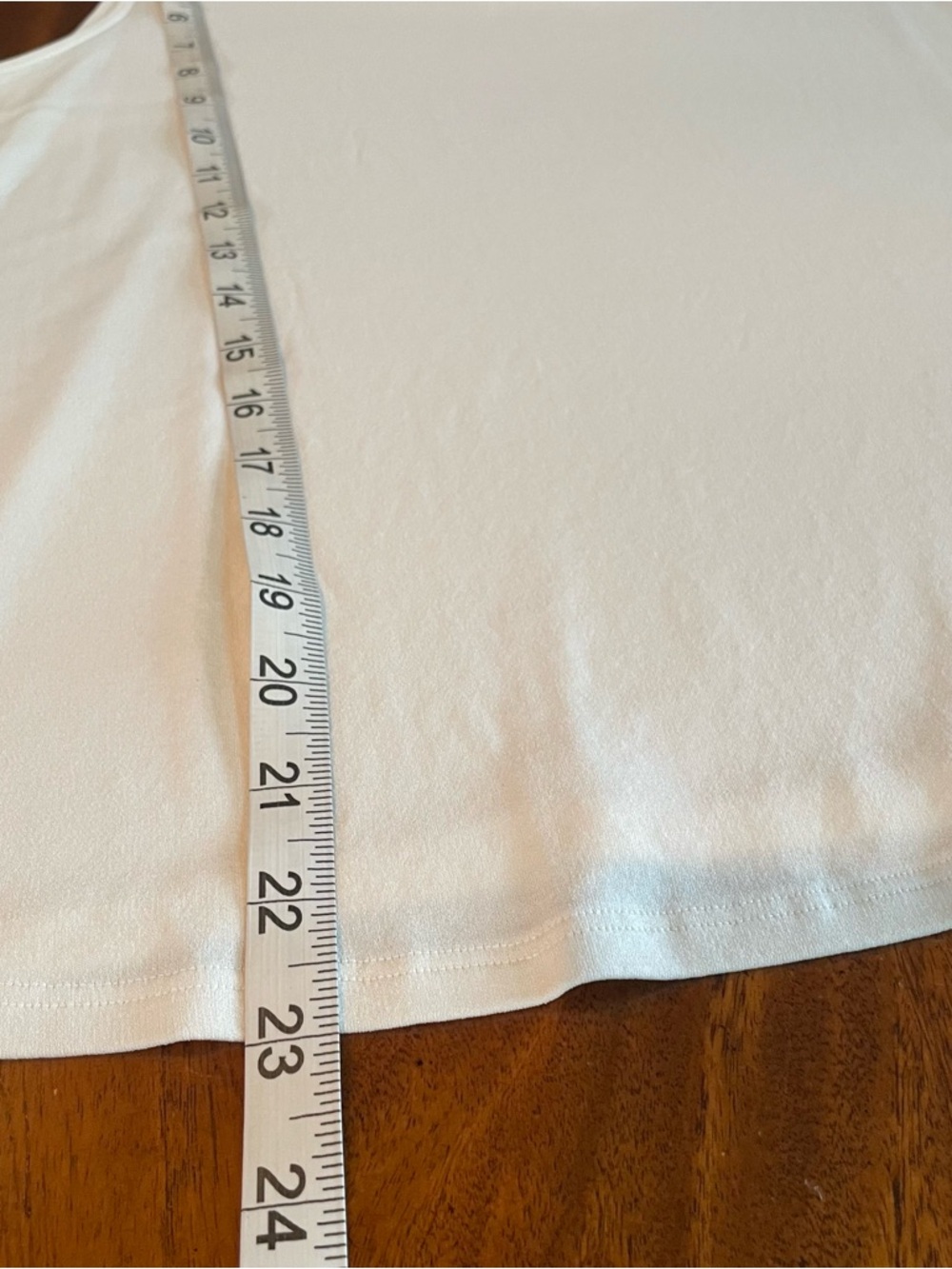 Eileen Fisher 100% Silk Cream Neutral Scoop Neck Tank Top Layering Summer Staple - Picture 8 of 8
